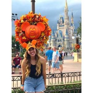 Meet your Posher, Tiara